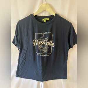 Nashville Graphic Tee in Dark Blue
